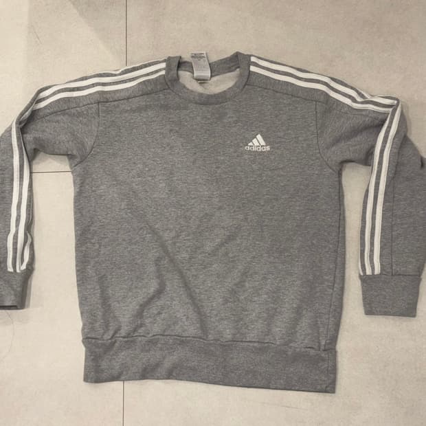 아디다스 맨투맨