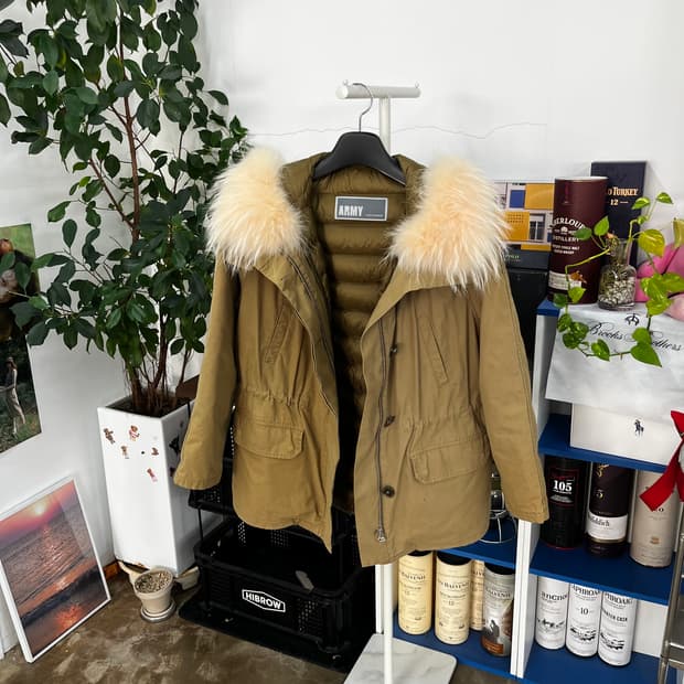 이브살로몬 아미 라쿤퍼 패딩 야상 34