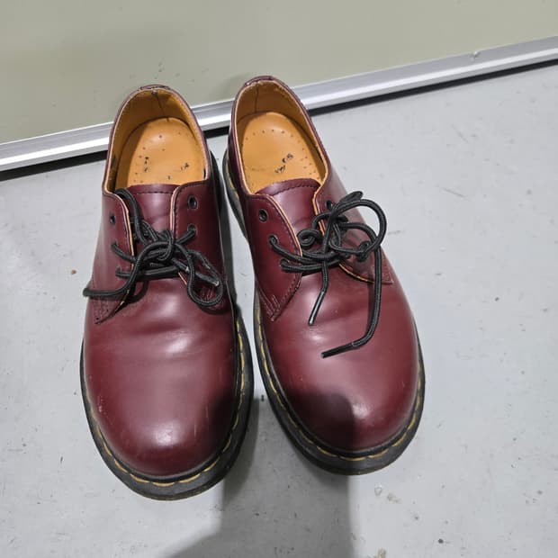 닥터마틴 1461 체리 레드