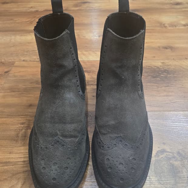 아 테스토니 첼시 부츠 판매합니다