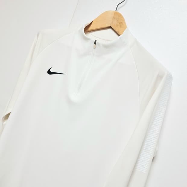 남성 나이키 빅스우시 기모 드릴탑 축구복 트레이닝복