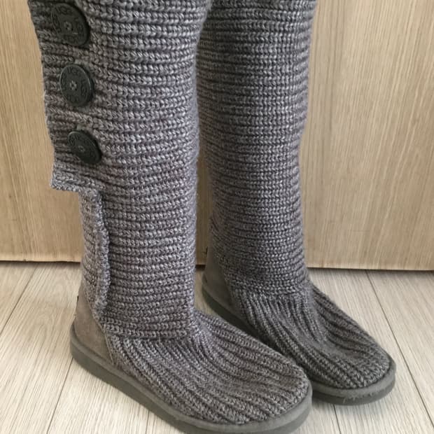 Ugg cardy boots grey