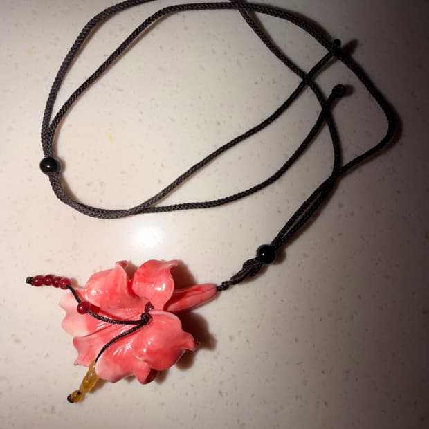 글로니 플로럴 젬 목걸이 네크리스 하와이 히비스커스 갸루