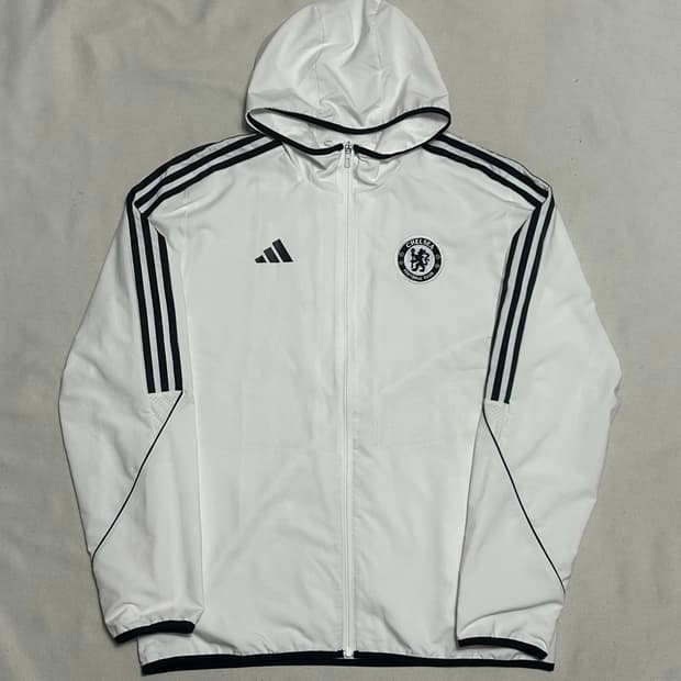 🫶🏻 아디다스 첼시 White 후드 바람막이 🫶🏻
