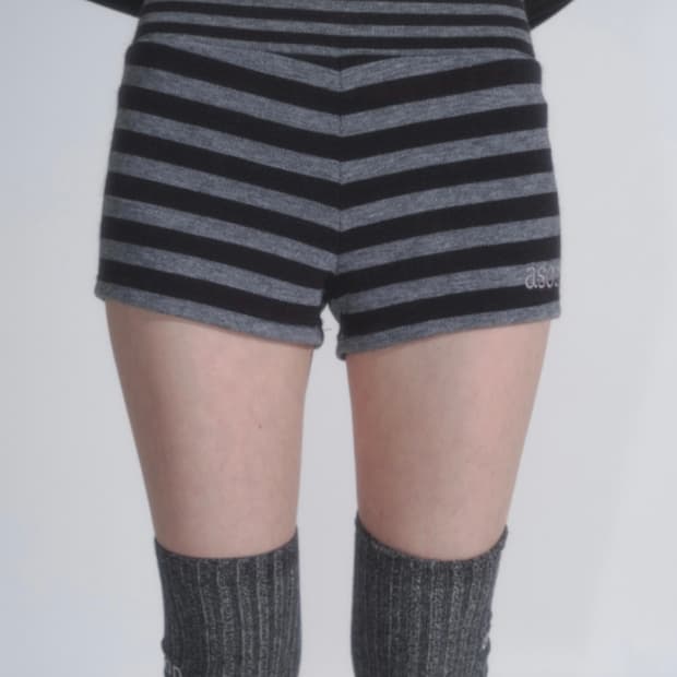 애즈온 GEM MICRO SHORTS / STRIPE BLACK
