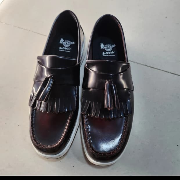 닥터마틴 테슬로퍼 270