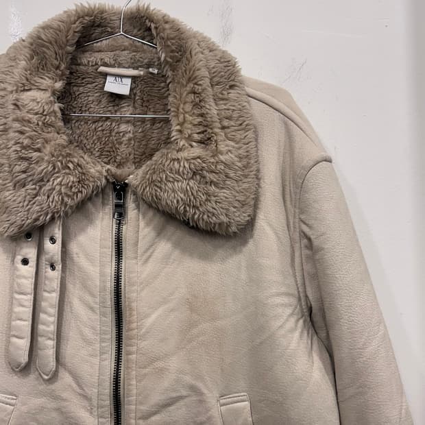 아르마니 익스체인지 크랙 코튼 양털 무스탕