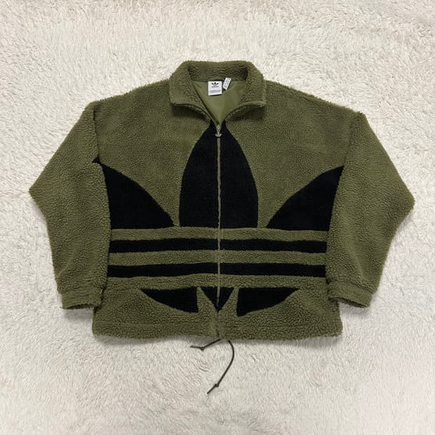 아디다스 트레포일 플리스