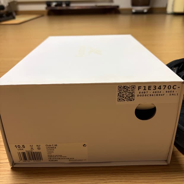 리복 자운드 클럽c 285사이즈 판매합니다