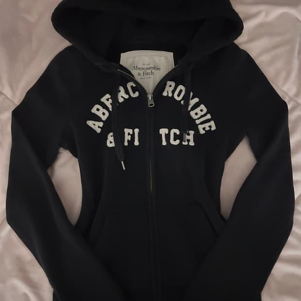 아베크롬비 슬림핏 후드집업 네이비