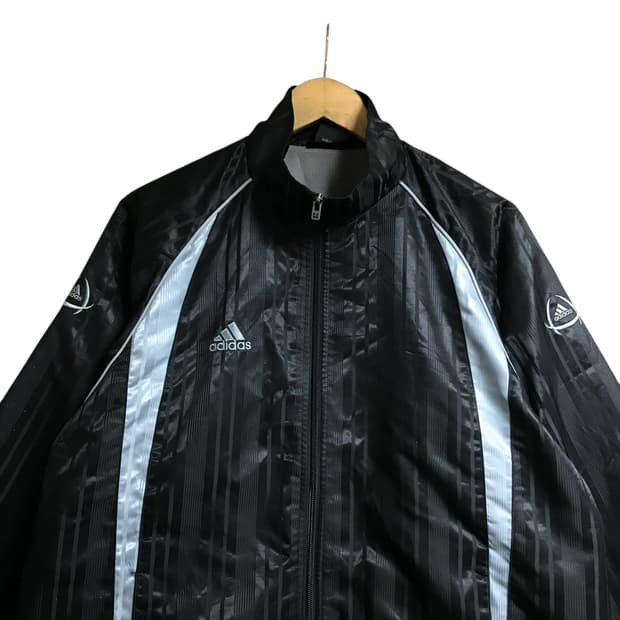 아디다스 유니크 바람막이
