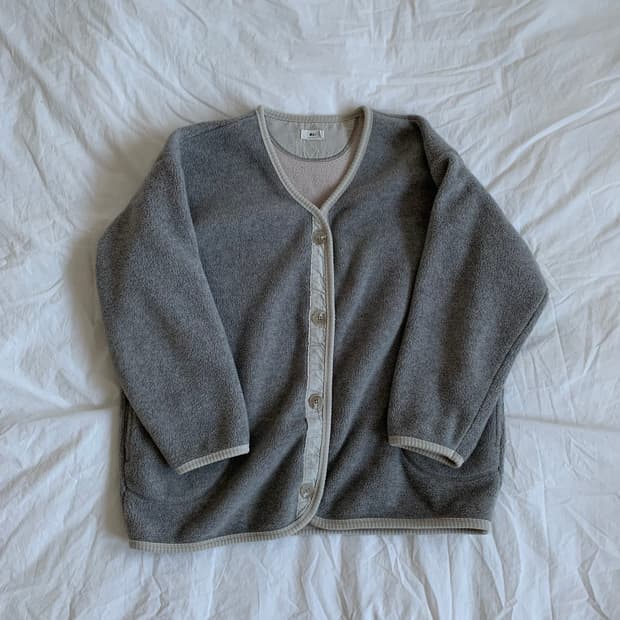 그레이 양털 점퍼