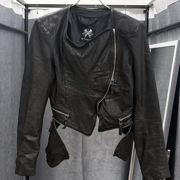 빈티지 비대칭 지퍼 디테일 램 레더 자켓