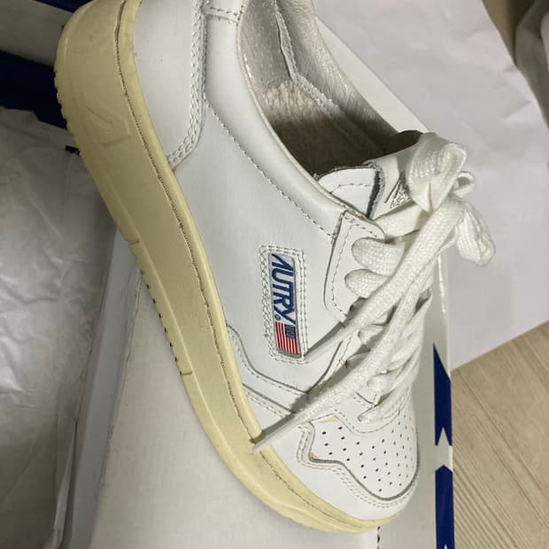 오트리 골든메달리스트 37사이즈