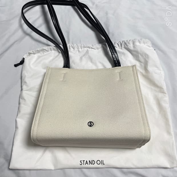 스탠드오일 오블롱백 캔버스블랙 숄더백