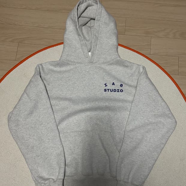 아이앱 스튜디오 후드티