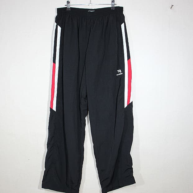 Balenciaga 발렌시아가 44