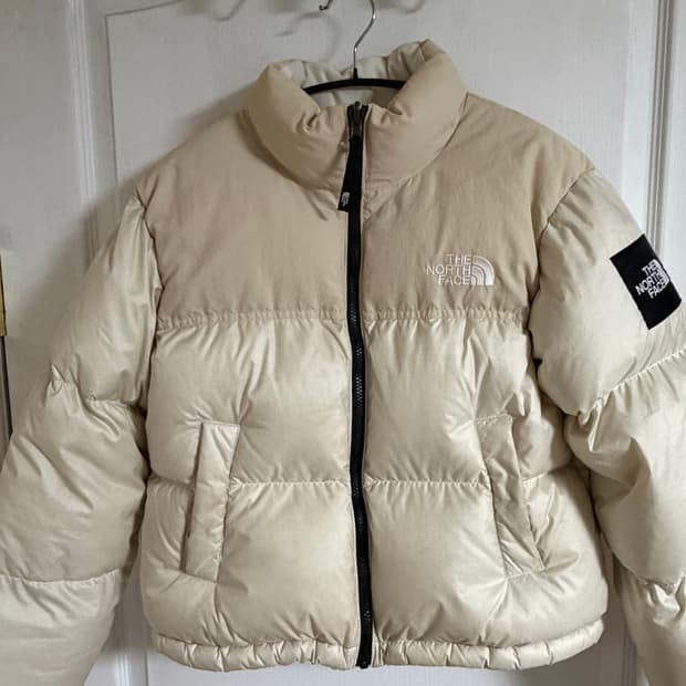 (W) 노스페이스 화이트 라벨 노벨티 눕시 다운 자켓 크림