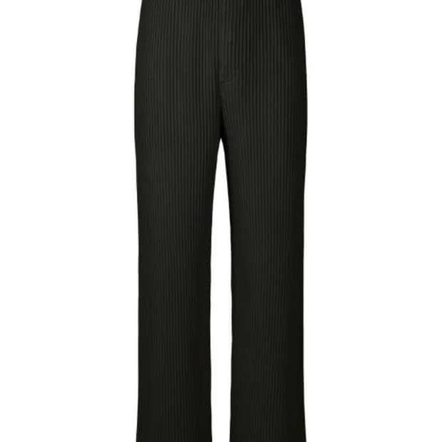 옴므플리세 플리츠팬츠 jf172 블랙 1사이즈 새상품