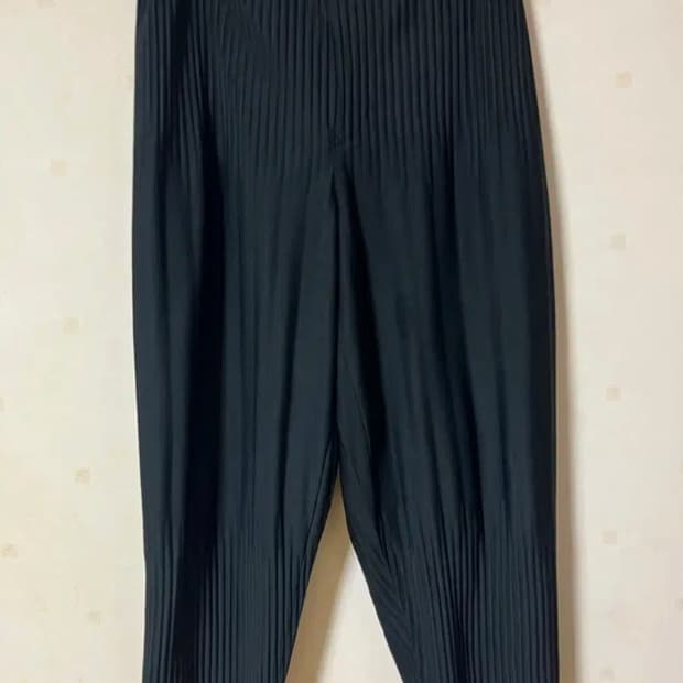 이세이미야케 옴므플리세 jf151 블랙 1사이즈