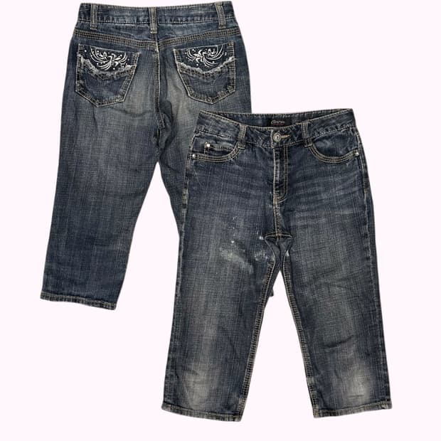 cubic embroidery pocket capri jean