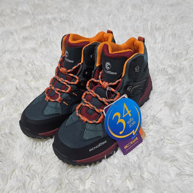 (미사용)에코로바 아웃도어 등산화 EUR40size(250-255)