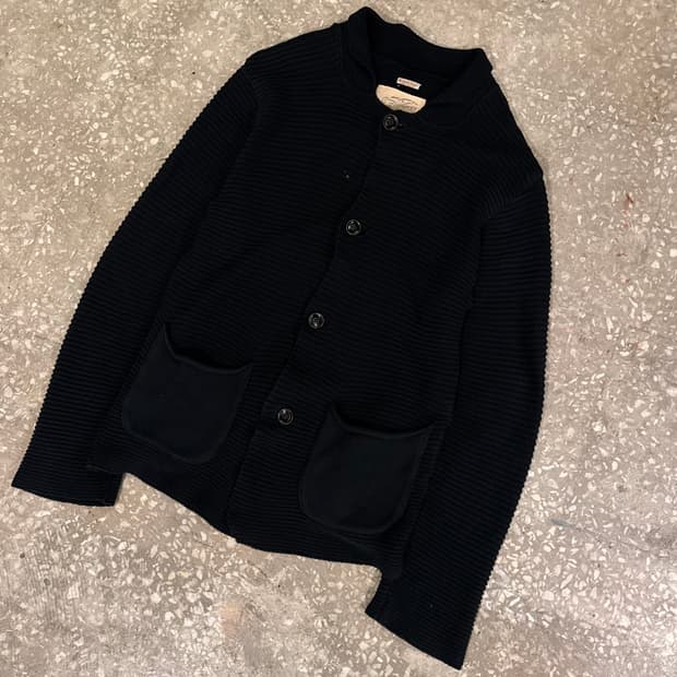 케피탈 블랙가디건 