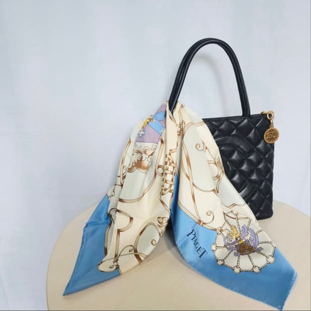 PIAGET 피아제 실크 스카프(88cm) [BF9685-0009-09]
