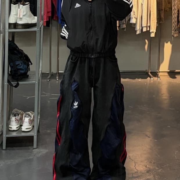 아디다스 우븐 크롭 바람막이 A2821