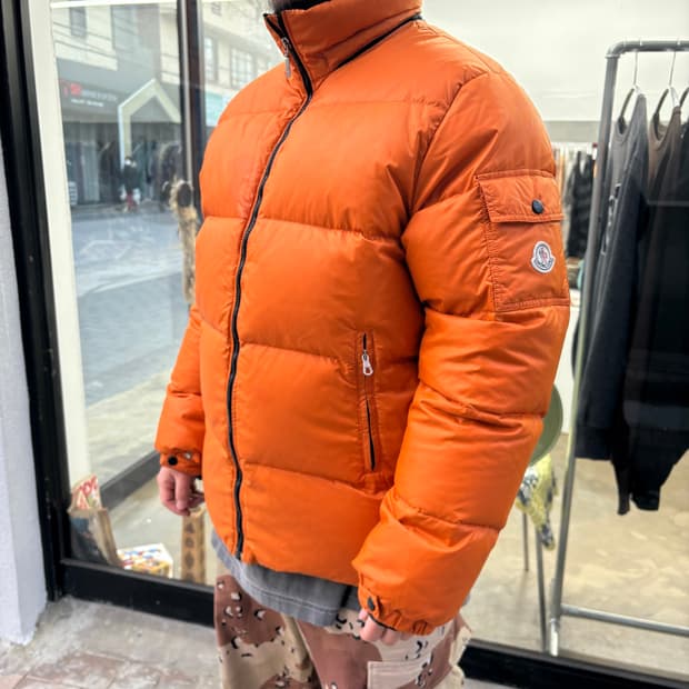 MONCLER 몽클레르 오렌지 마야 푸퍼 다운 자켓