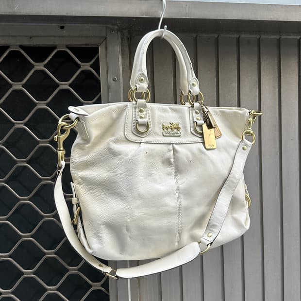 Coach stud leather shoulder bag