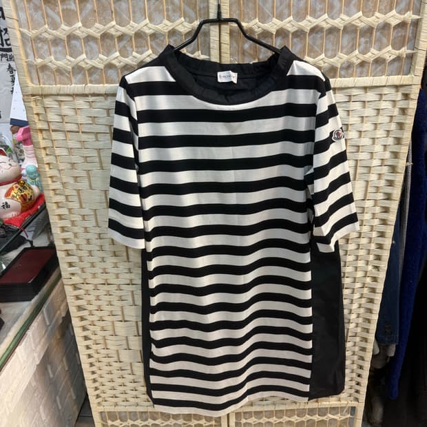 66 정품 몽클레어 원피스 팝니다