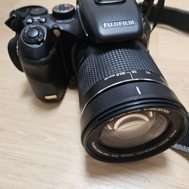 FUJI FINEFIX S200EXR 빈티지카메린