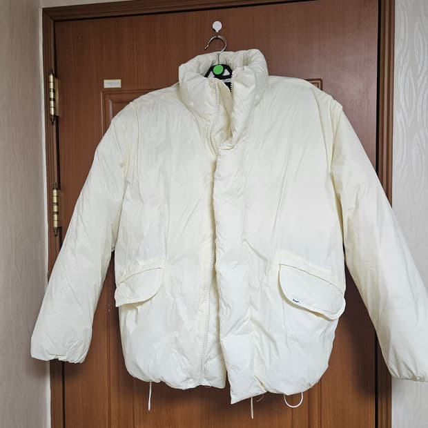 Lee 아이보리  남여공용 패딩 L사이즈