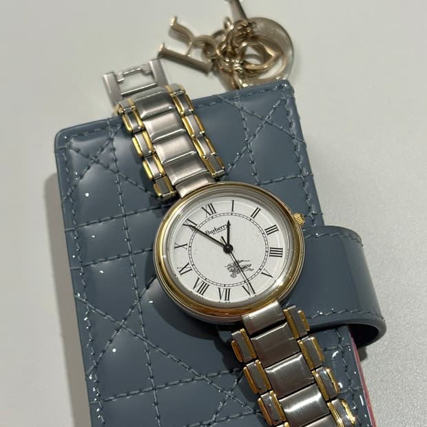 버버리(Burberrys) 여성용 콤비 시계