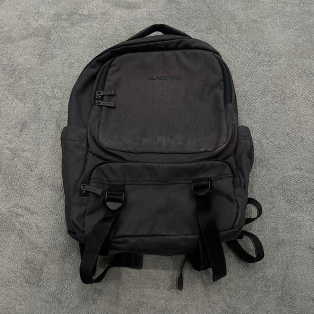 블랙야크 차콜 백팩