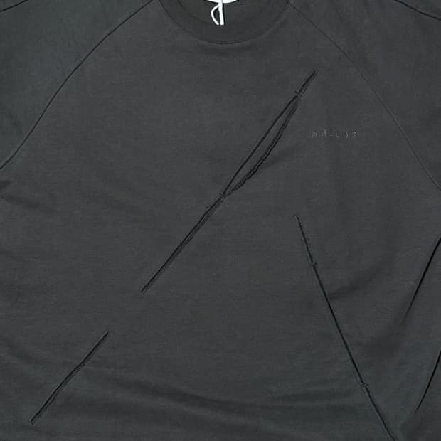 NULLUS 눌루스 Slash 맨투맨 size 2