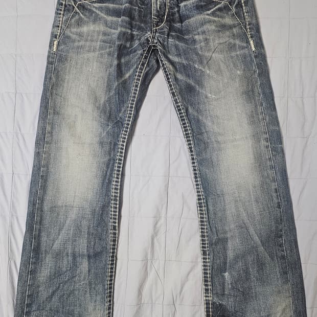 버커루 테일러드 진 부츠컷 00s