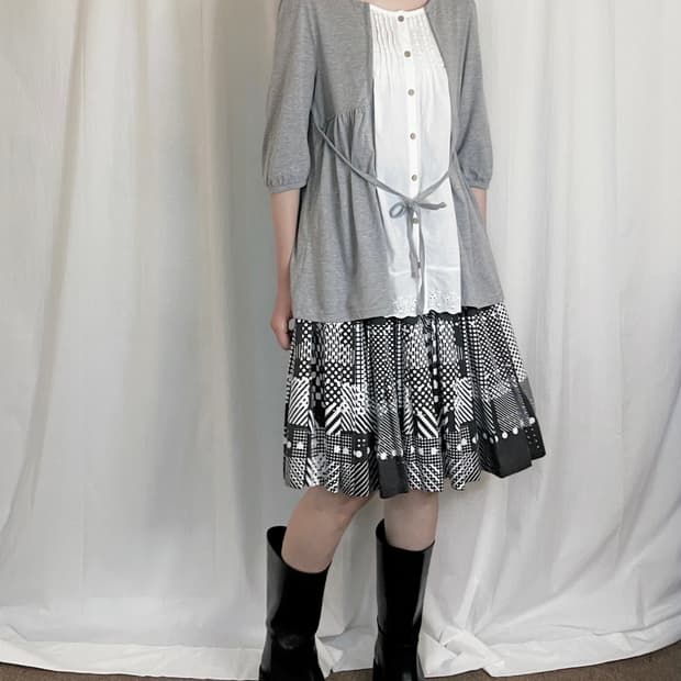 Layered Lace Point Cardigan - Gray