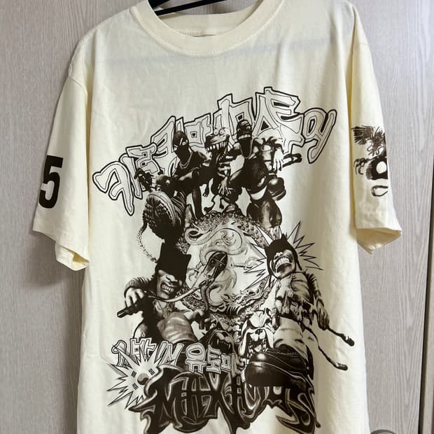 트래비스스캇 내한 머천다이즈 티셔츠 L