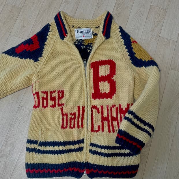 카나타 코위찬 가디건