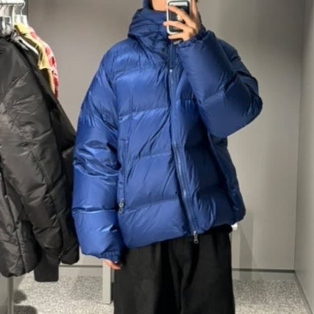 정가 40만) ARKET 아르켓 스포티 다운푸퍼 블루 cos 코스