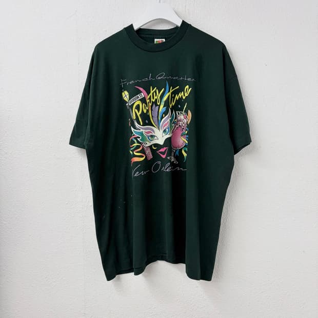 8-90s Fruit Of The Loom