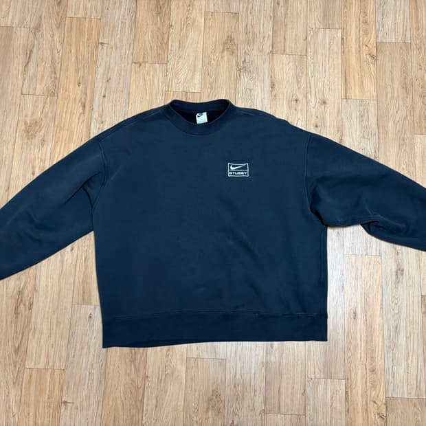 나이키 스투시 맨투맨 XL