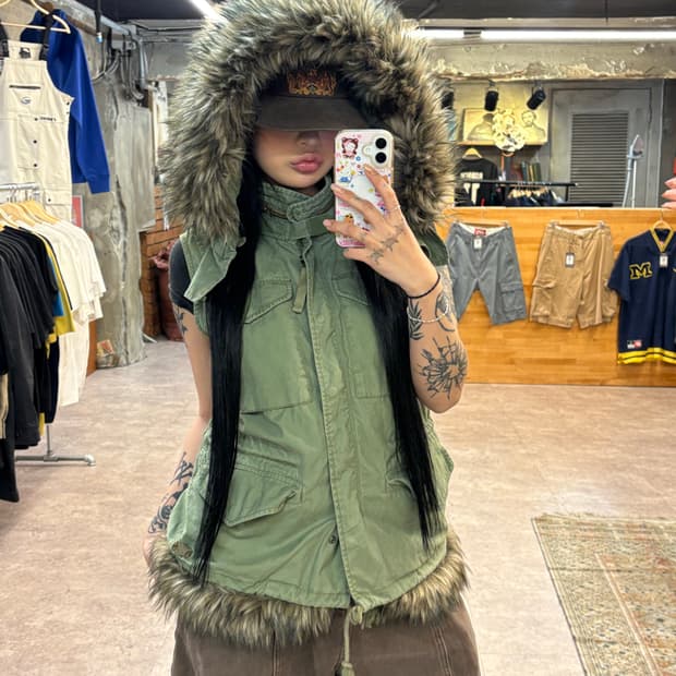 데님앤서플라이 카키 퍼 베스트 #csz4215