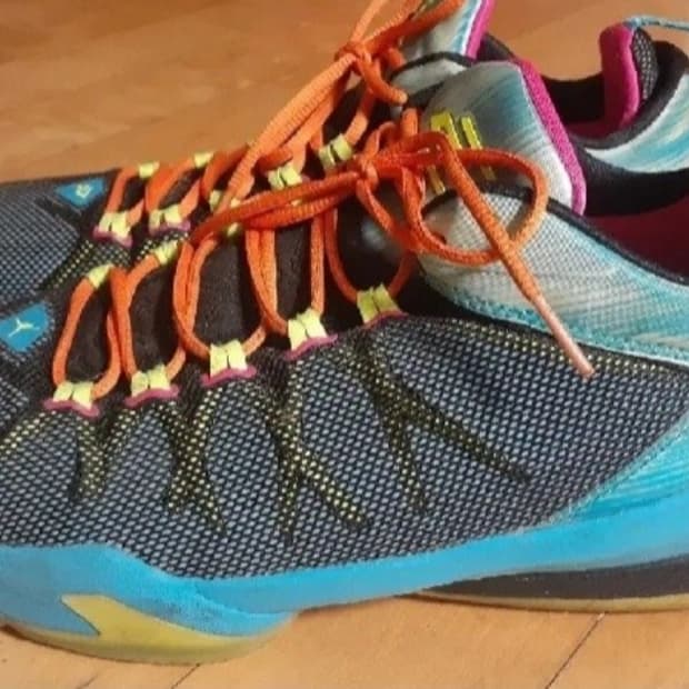 나이키 에어 조던 CP3 8 사우스코스트 270