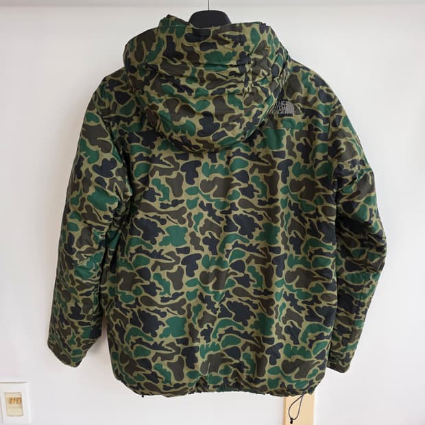 일본판 카모 노스페이스 구스다운 보드자켓 L(105)