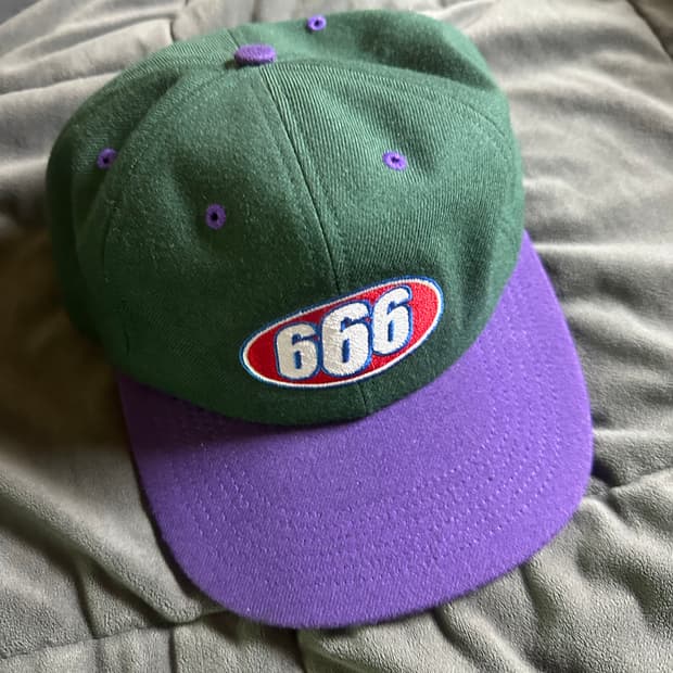 슈프림 666 캠프캡