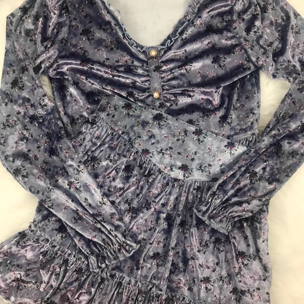 라벤더 플로럴 벨벳 셋업 크롭블라우스 보라색스커트세트 빈티지모리걸원피스