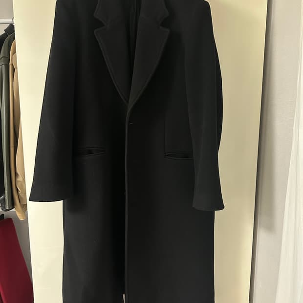 유스 23fw 코트 팔아요